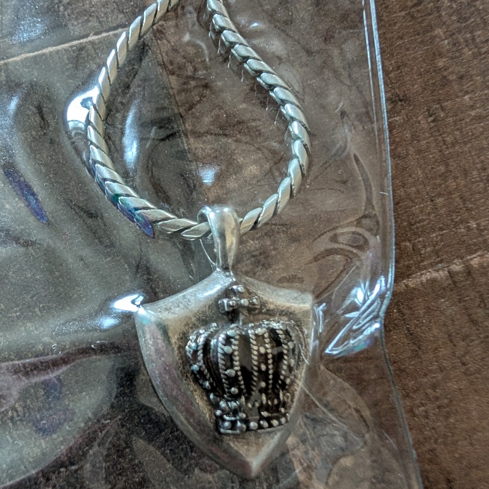 Silver Crown Pendant Necklace